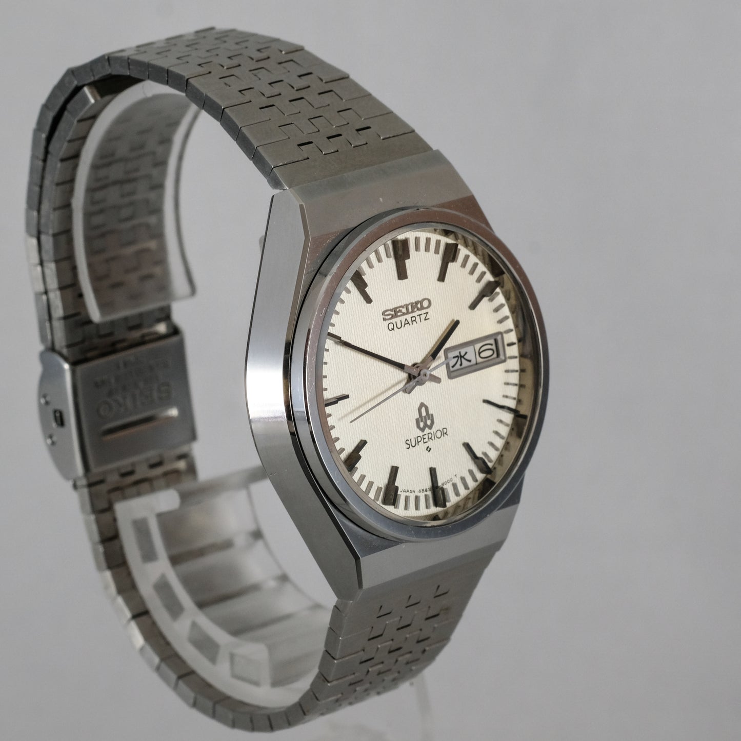 1977 Seiko Superior 4883-8100