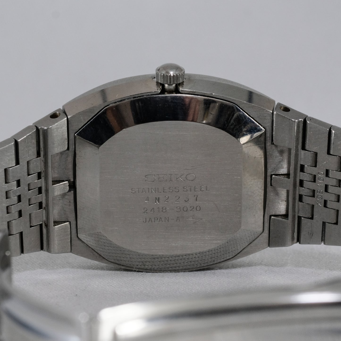 1974 Seiko Emblem 2418-3020
