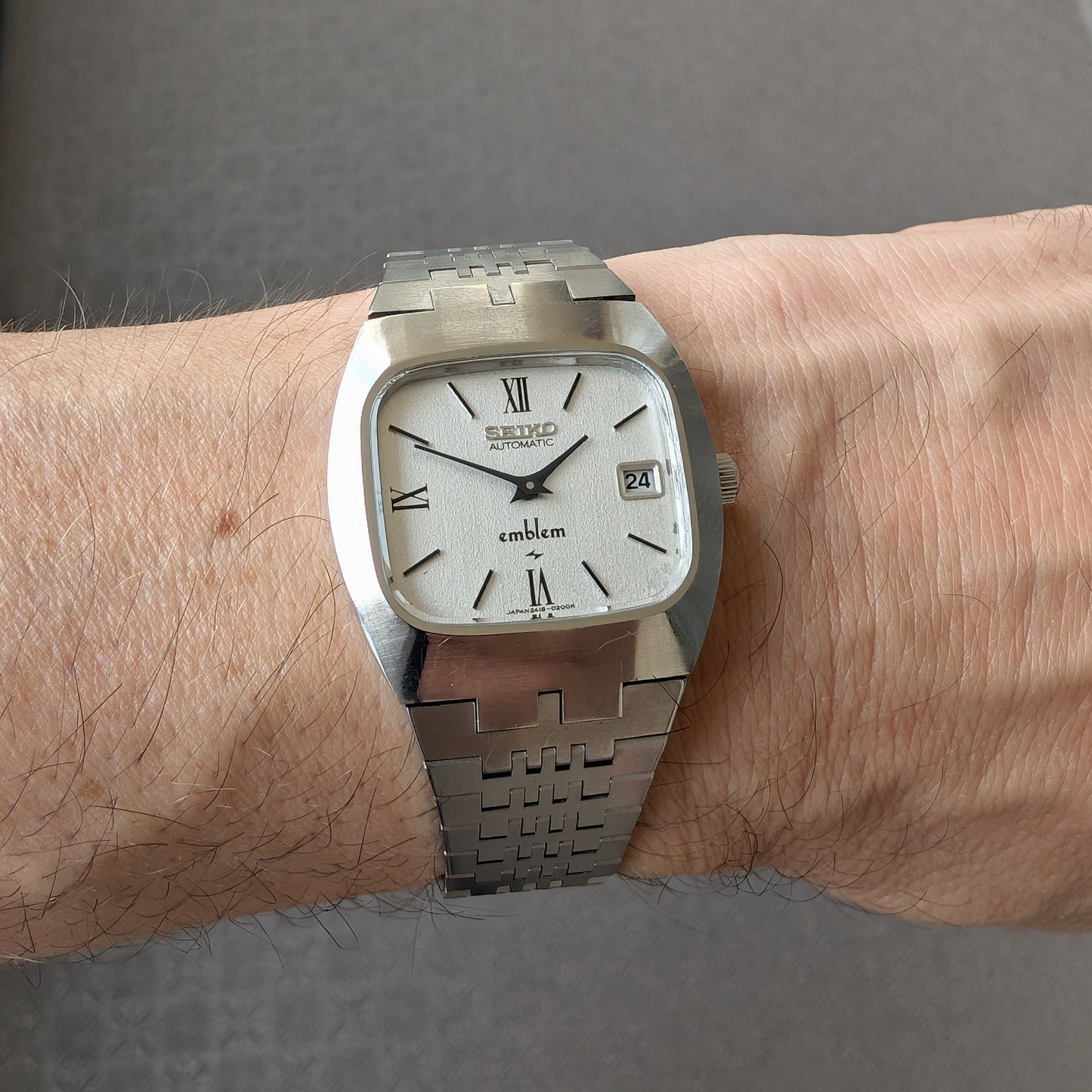 1974 Seiko Emblem 2418-3020