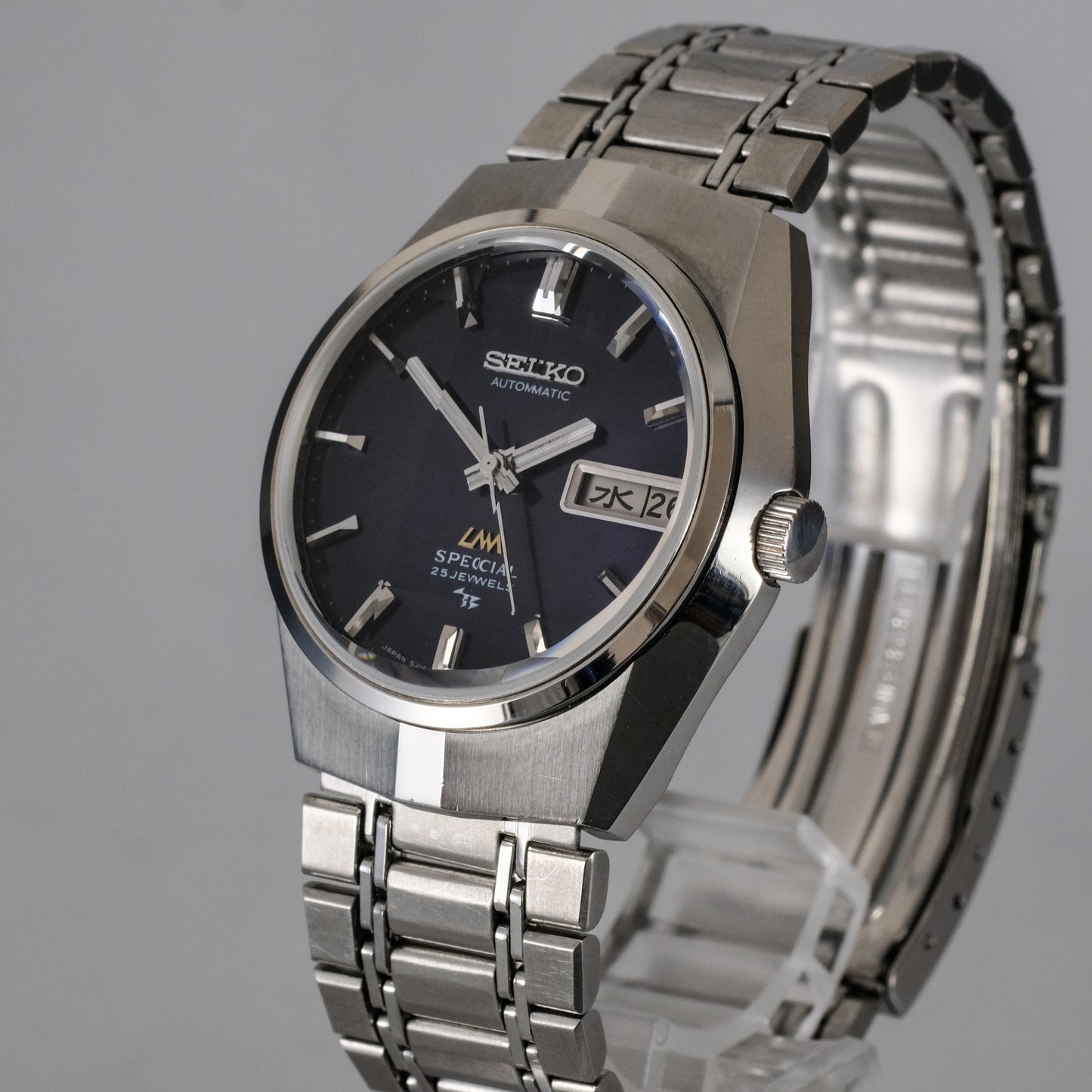 1975 Seiko LM Special 5216-7090