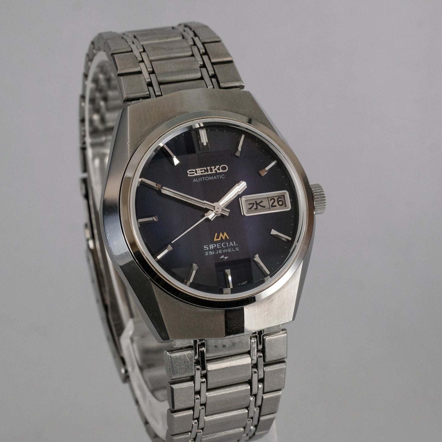1975 Seiko LM Special 5216-7090