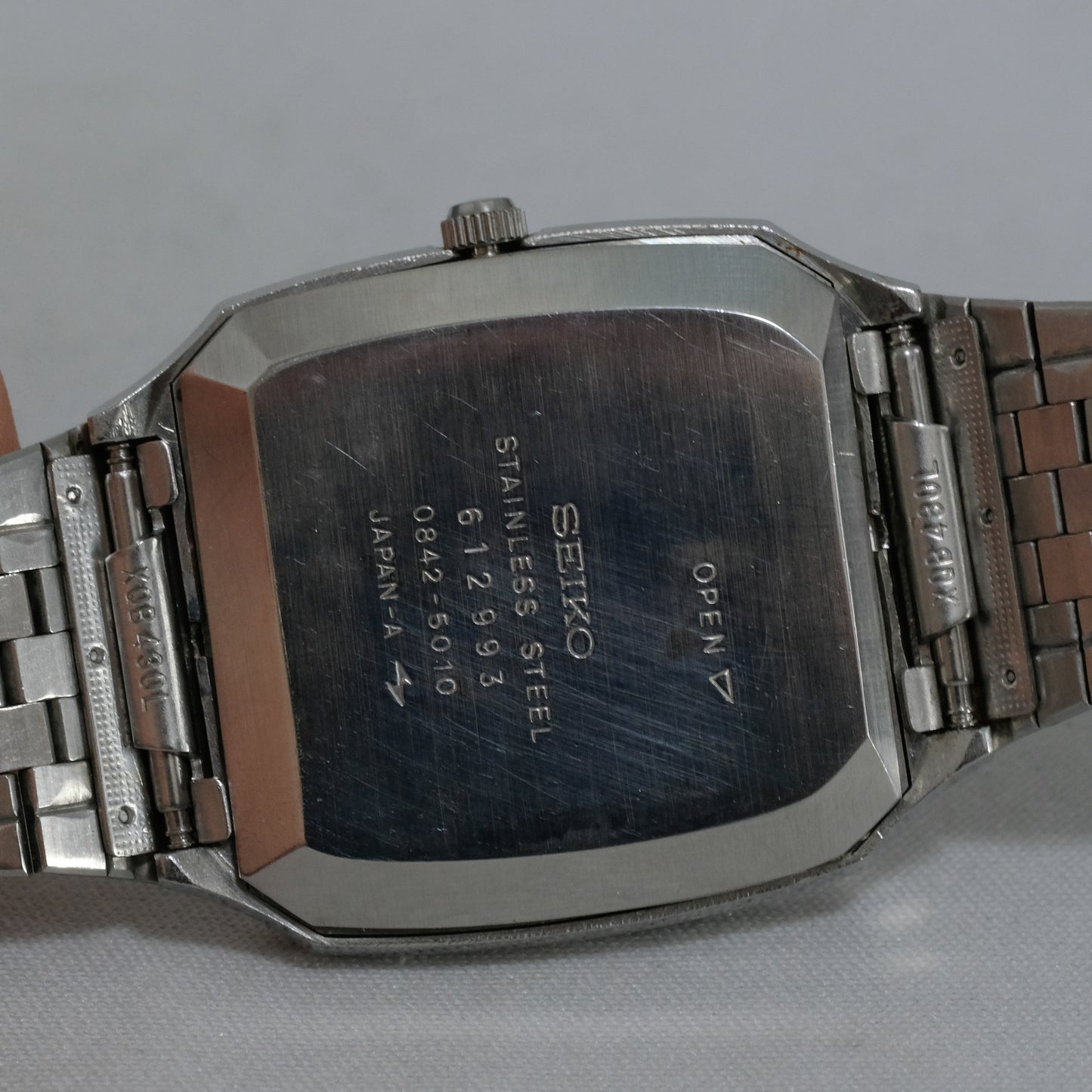 1976 Seiko Quartz 0842-5010
