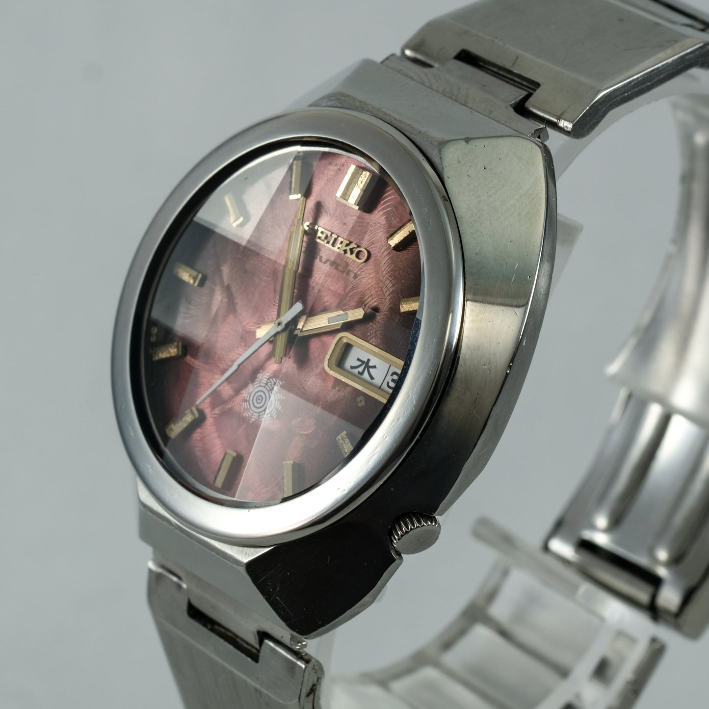1974 Seiko Advan 6106-7710