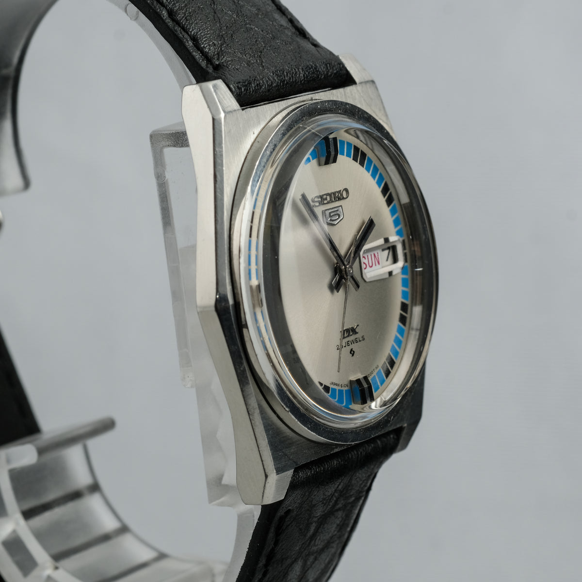 1968 Seiko 5 DX 6106-8170