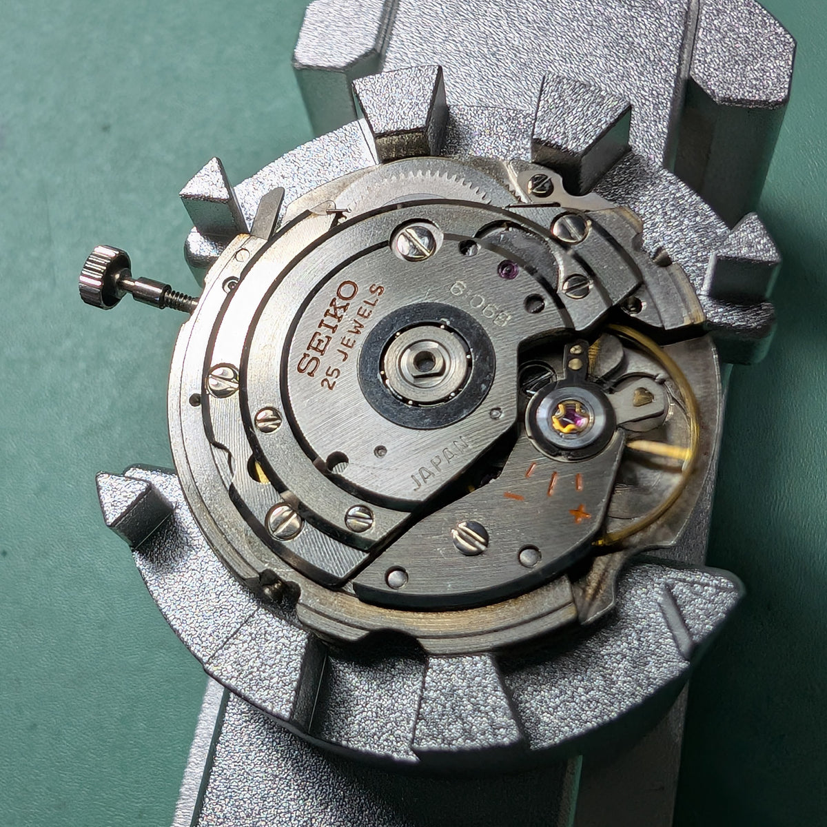 1968 Seiko 5 DX 6106-8170