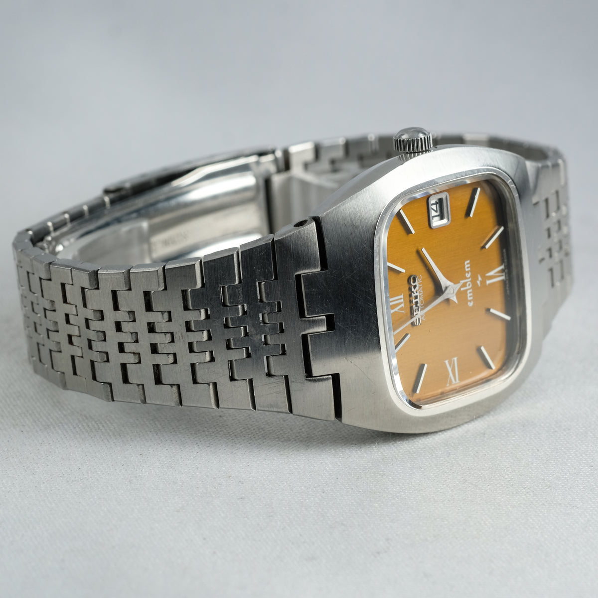 1975 Seiko Emblem 2418-3020