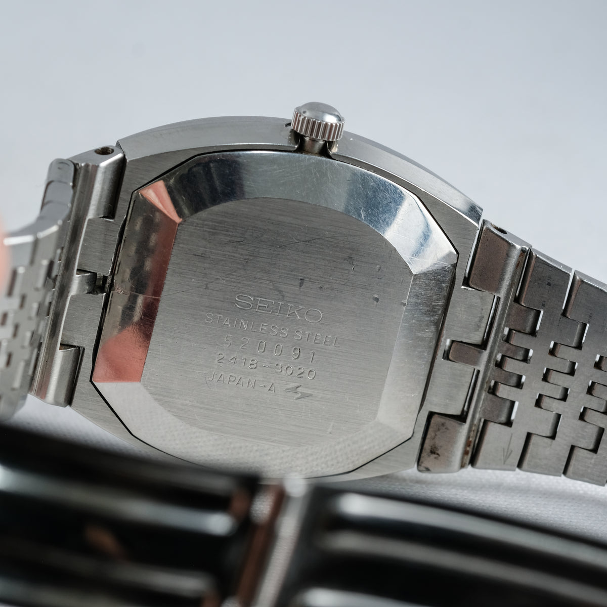 1975 Seiko Emblem 2418-3020