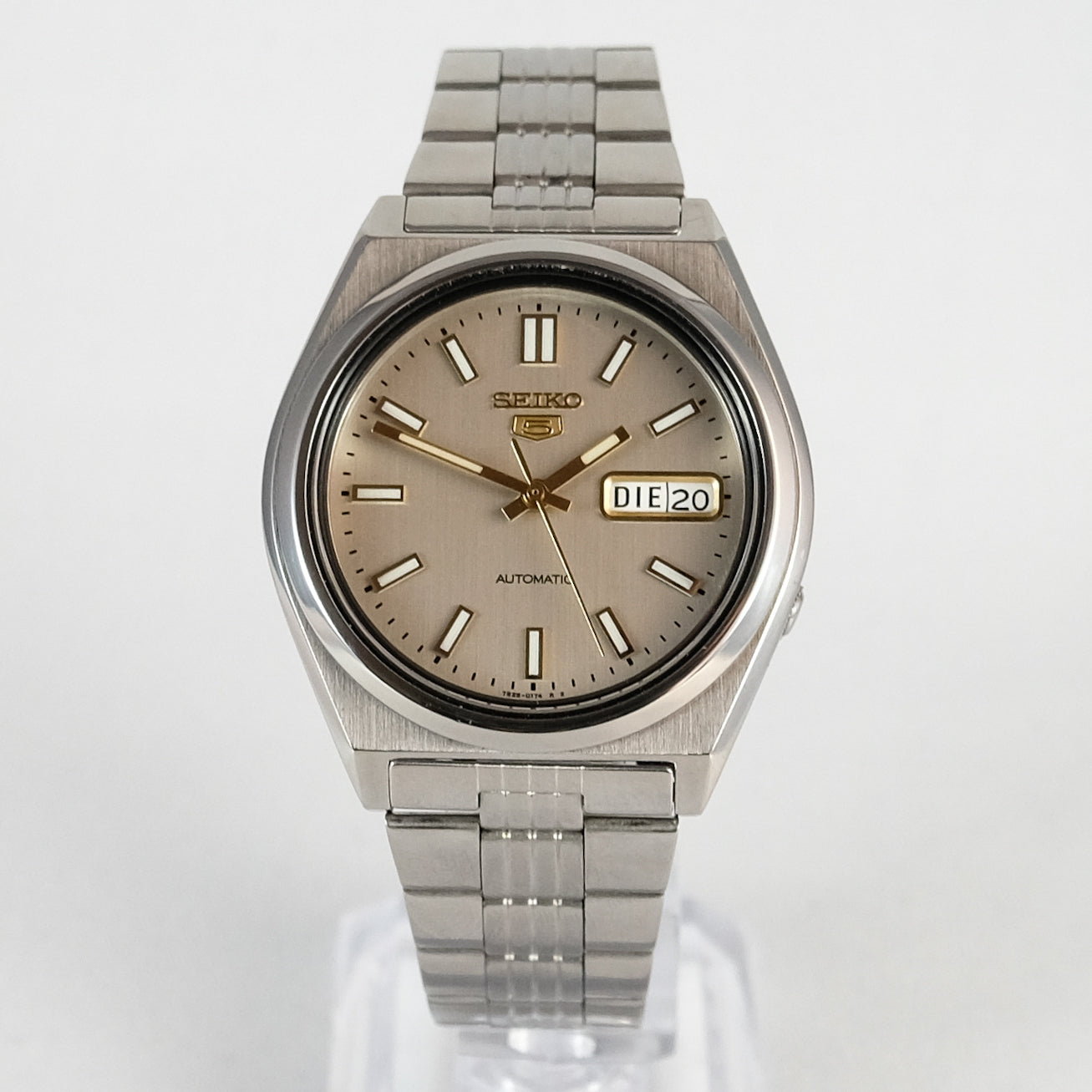1998 Seiko 7S26-8760 - Main Image