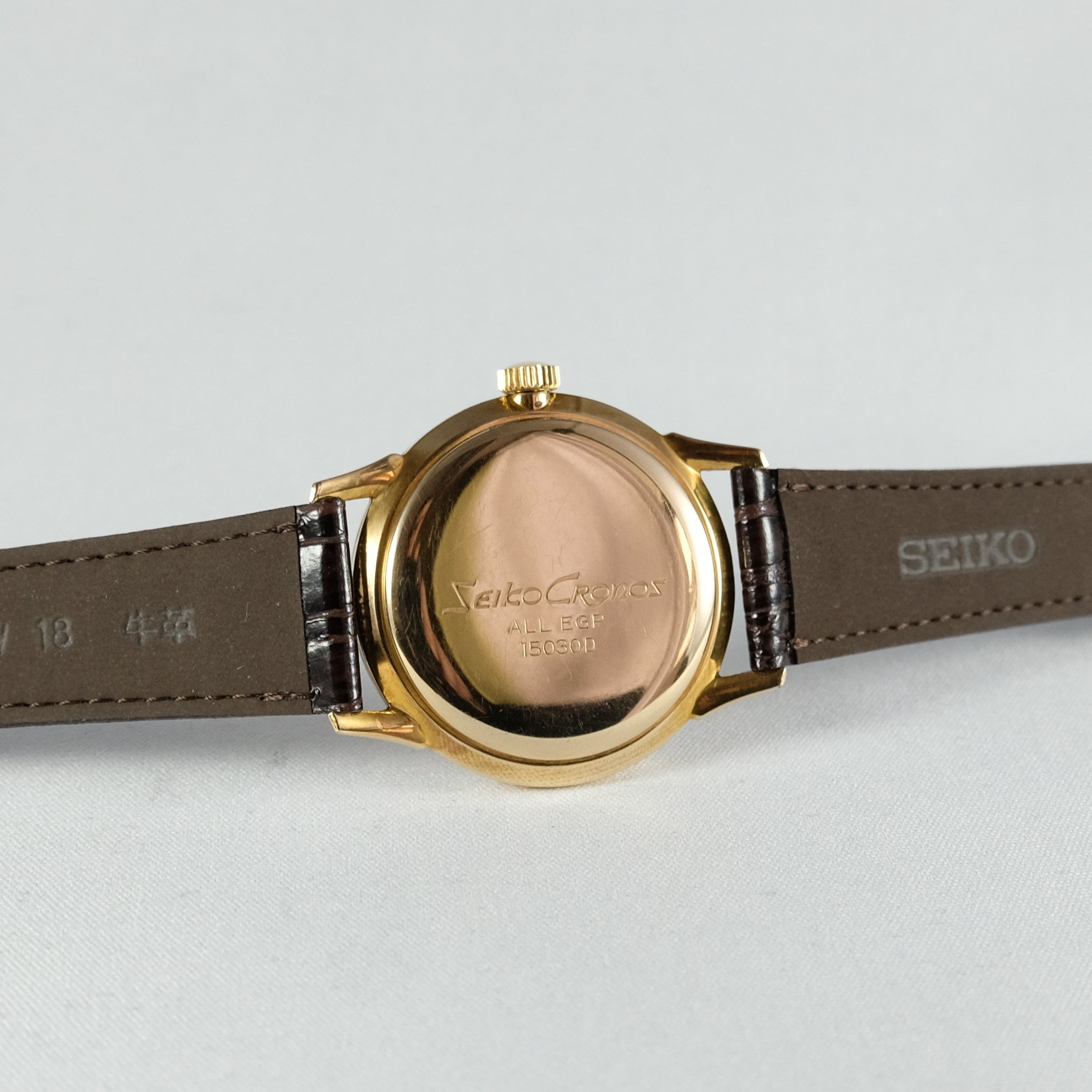 SEIKO chronos gold