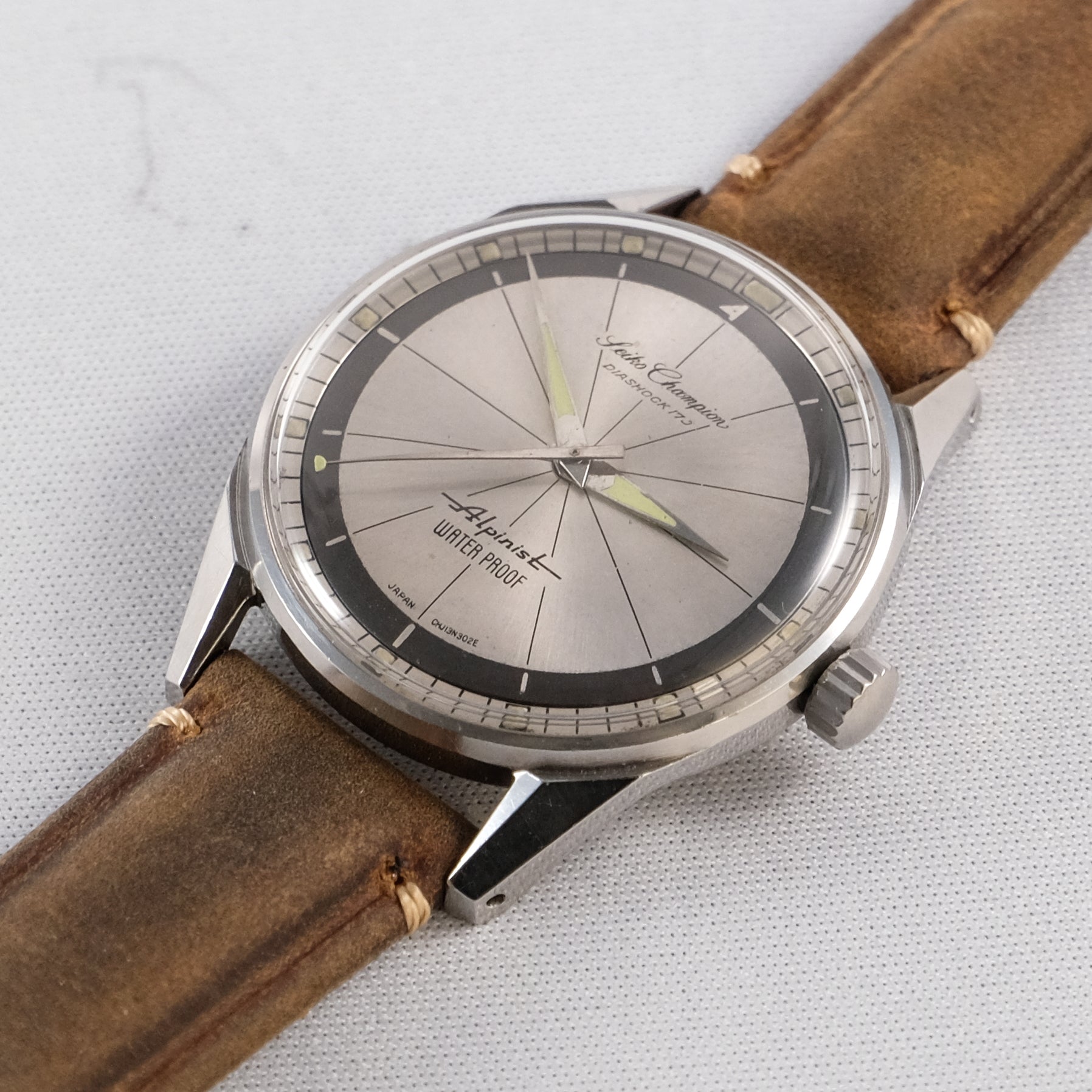 Early 60 s First Seiko Champion Alpinist J13033 TokeiMedic