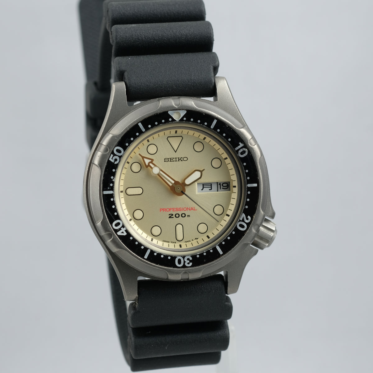 1989 Seiko Professional 200m Quartz Diver 7C43-6A00