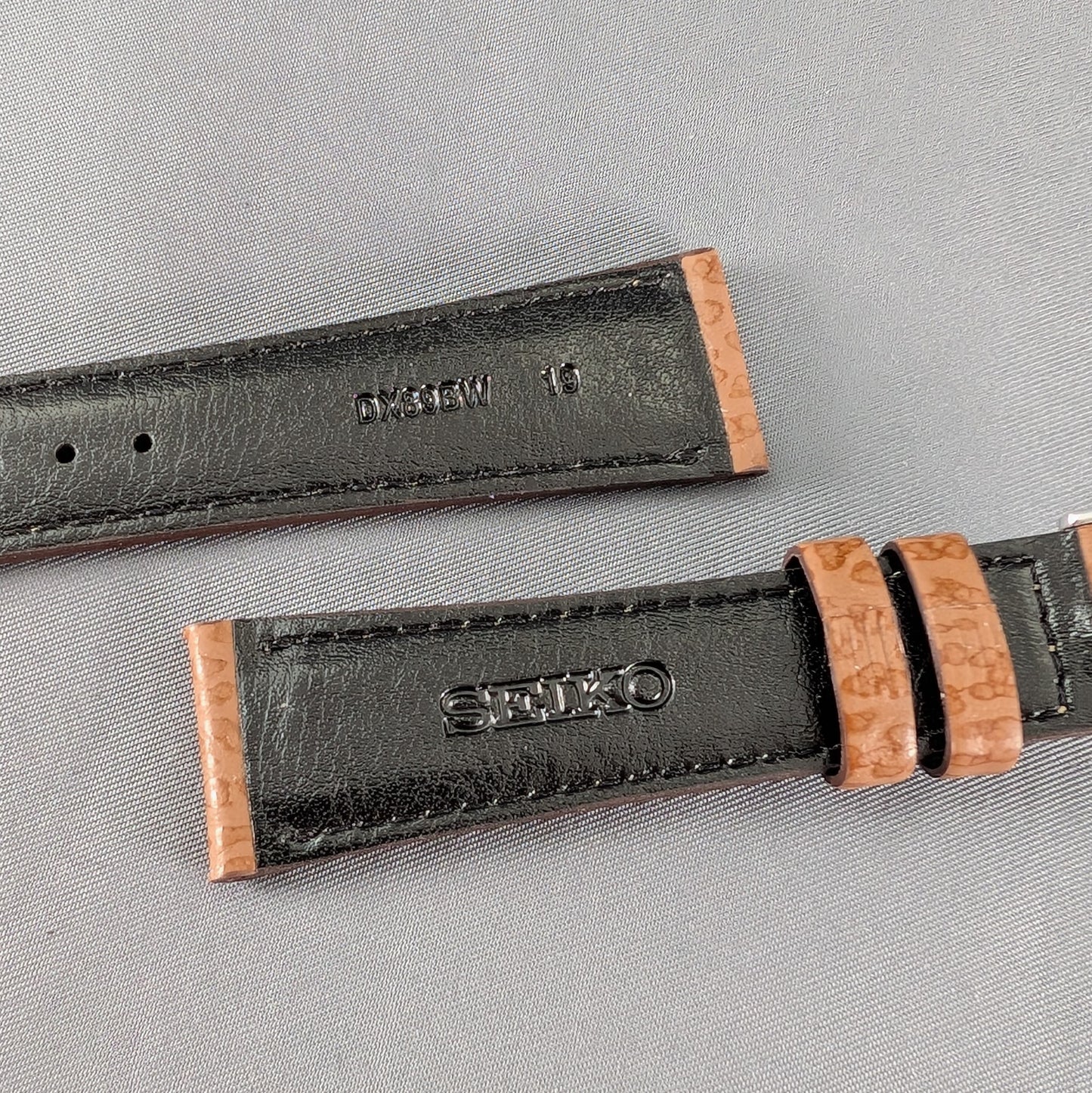 Seiko DX89, 19mm tan cowhide leather strap