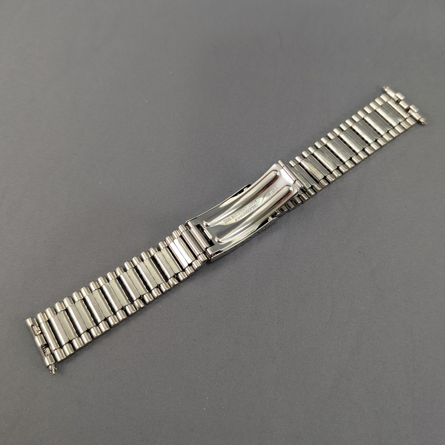 18mm Maruman Stainless steel bracelet B0003