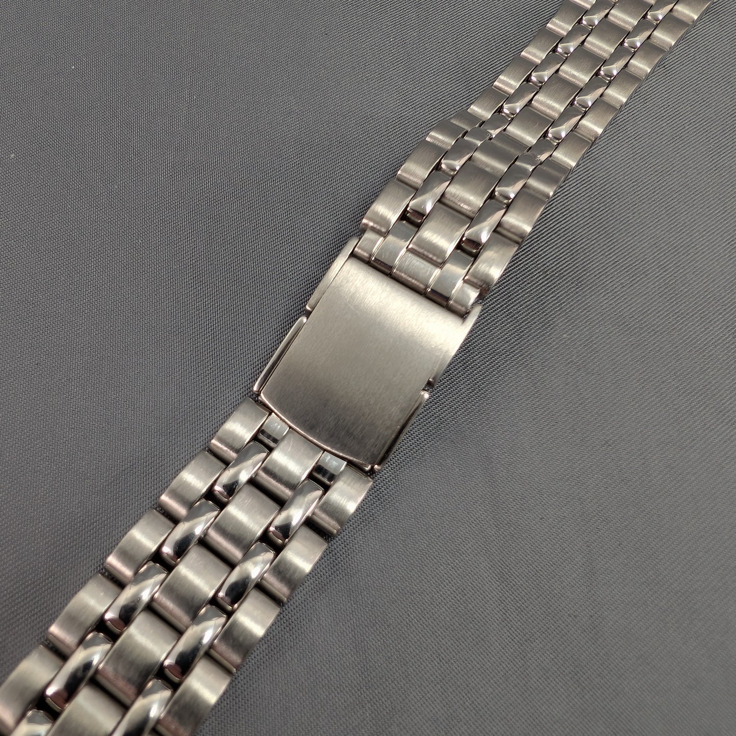 18mm Bear Stainless steel bracelet B0004