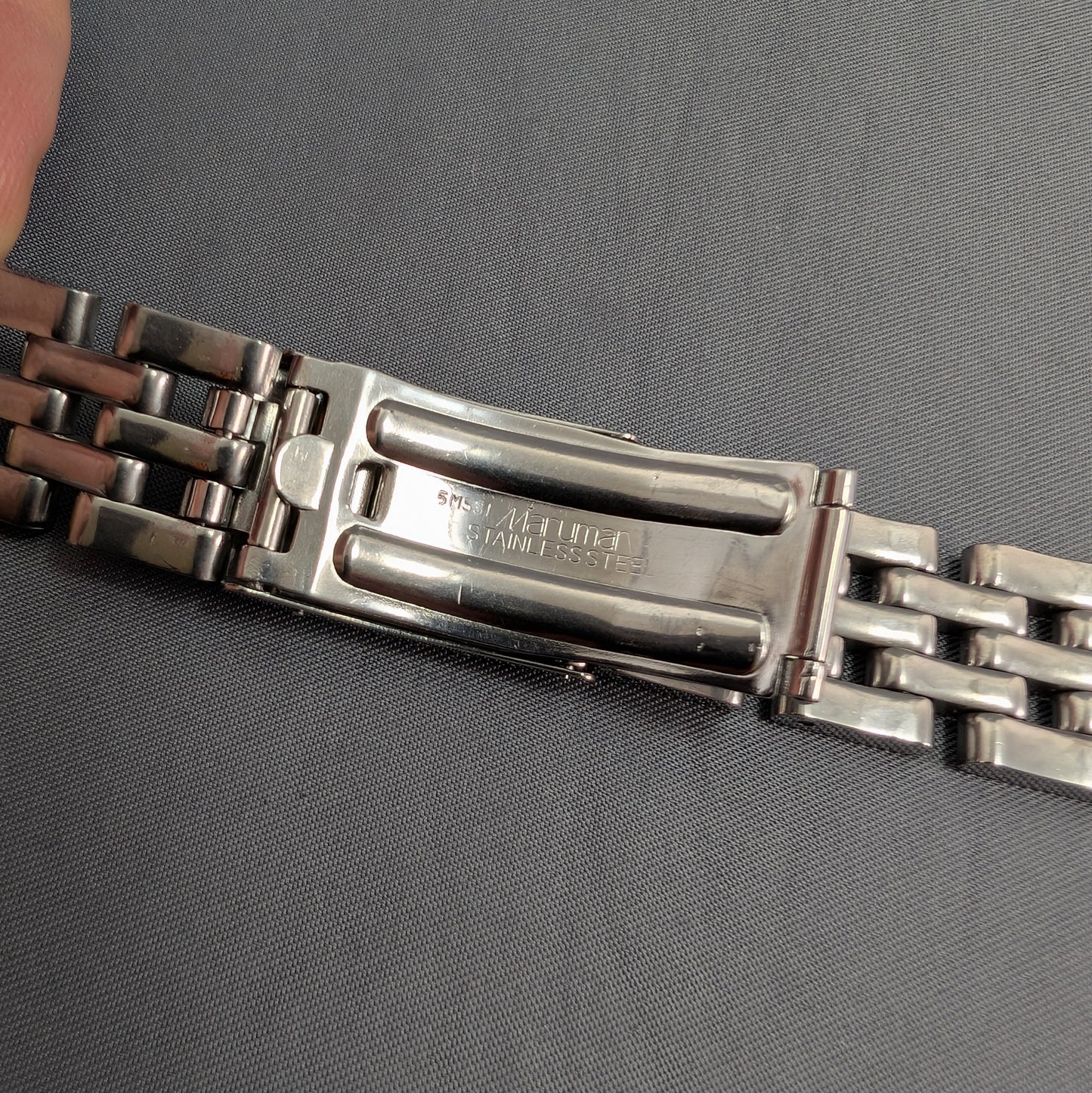 18mm Maruman Stainless steel bracelet B0006