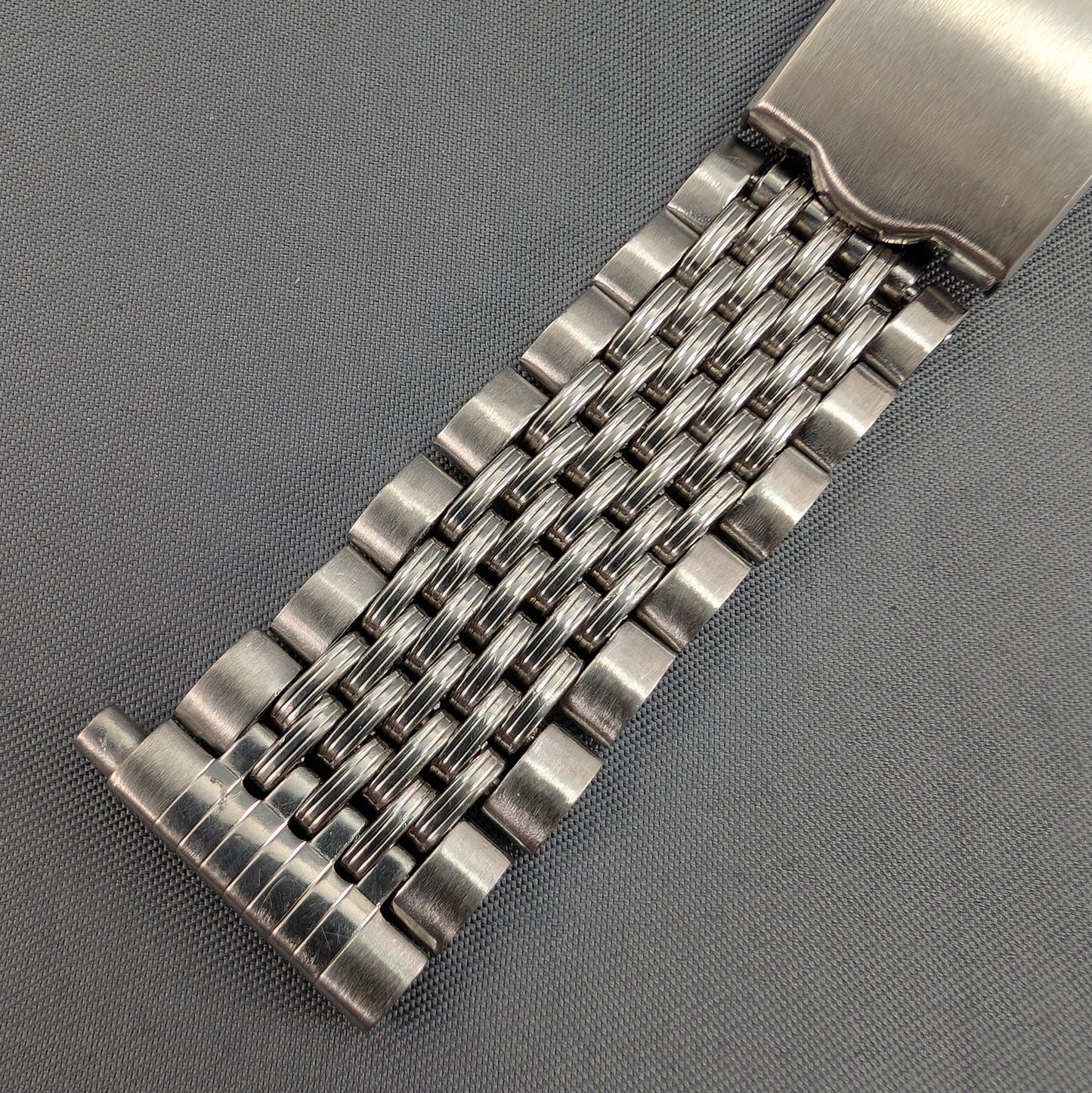 18mm Bambi Stainless steel bracelet B0008