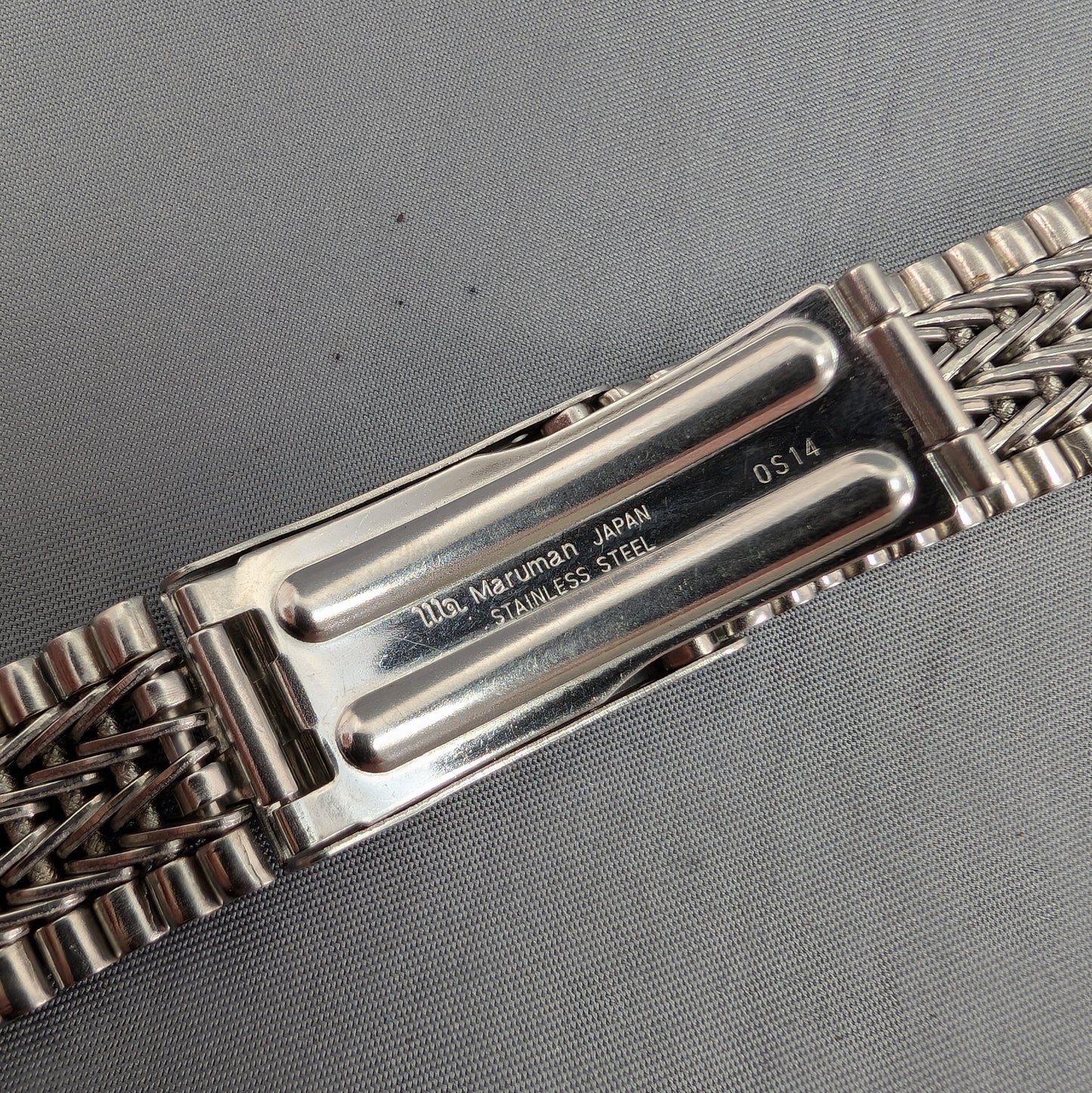 18mm Maruman Stainless steel bracelet B0010