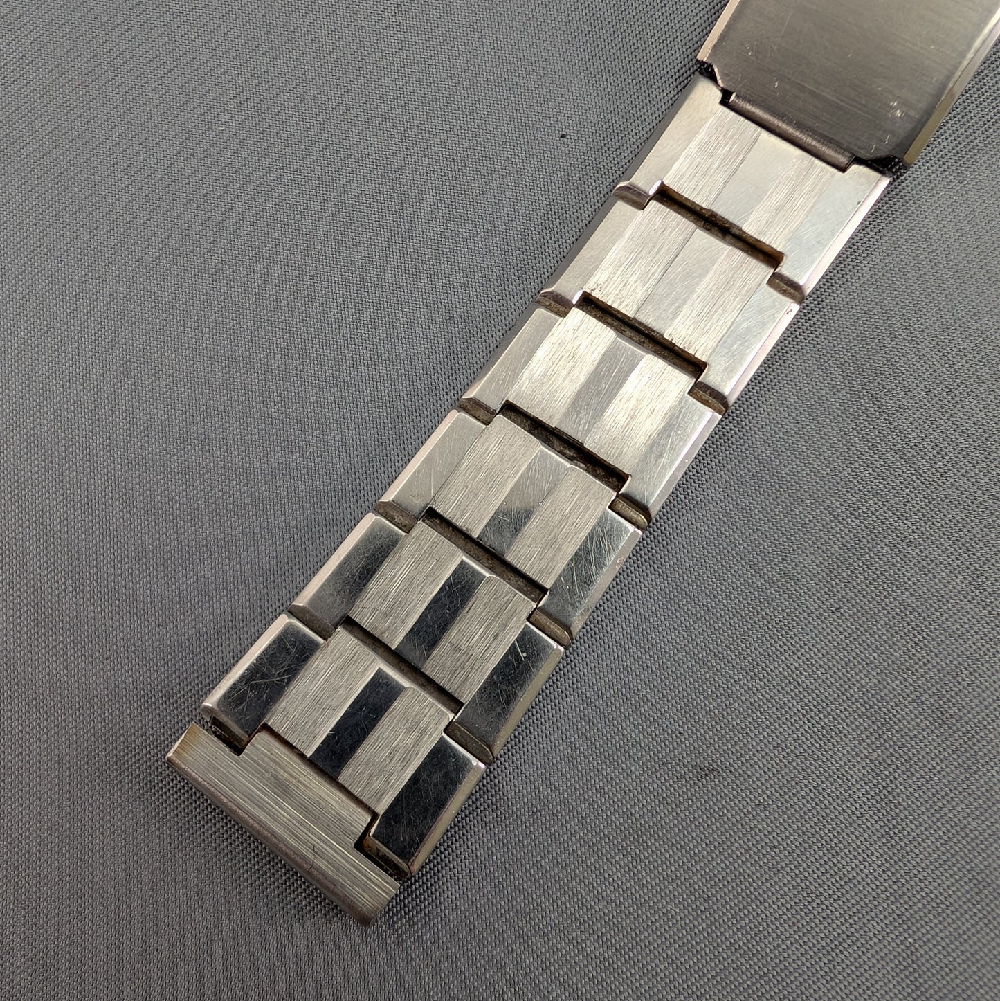 18mm Fujiya Stainless steel bracelet B0011