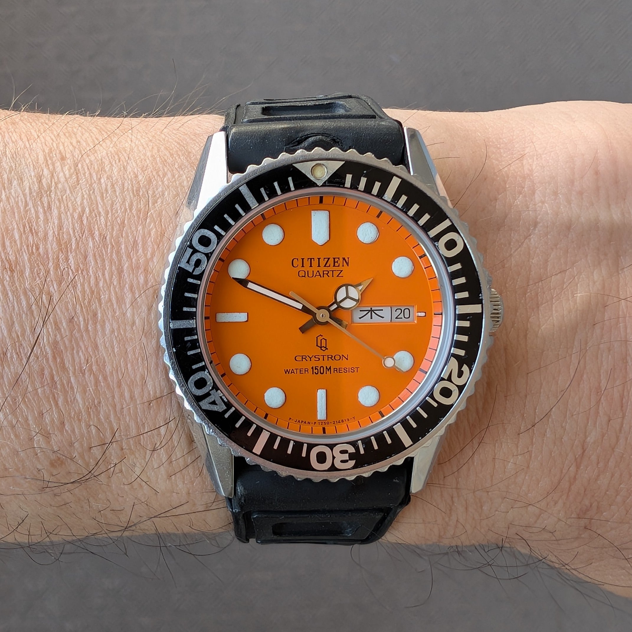 1981 Citizen Crystron Quartz Diver 4-212461Y – TokeiMedic