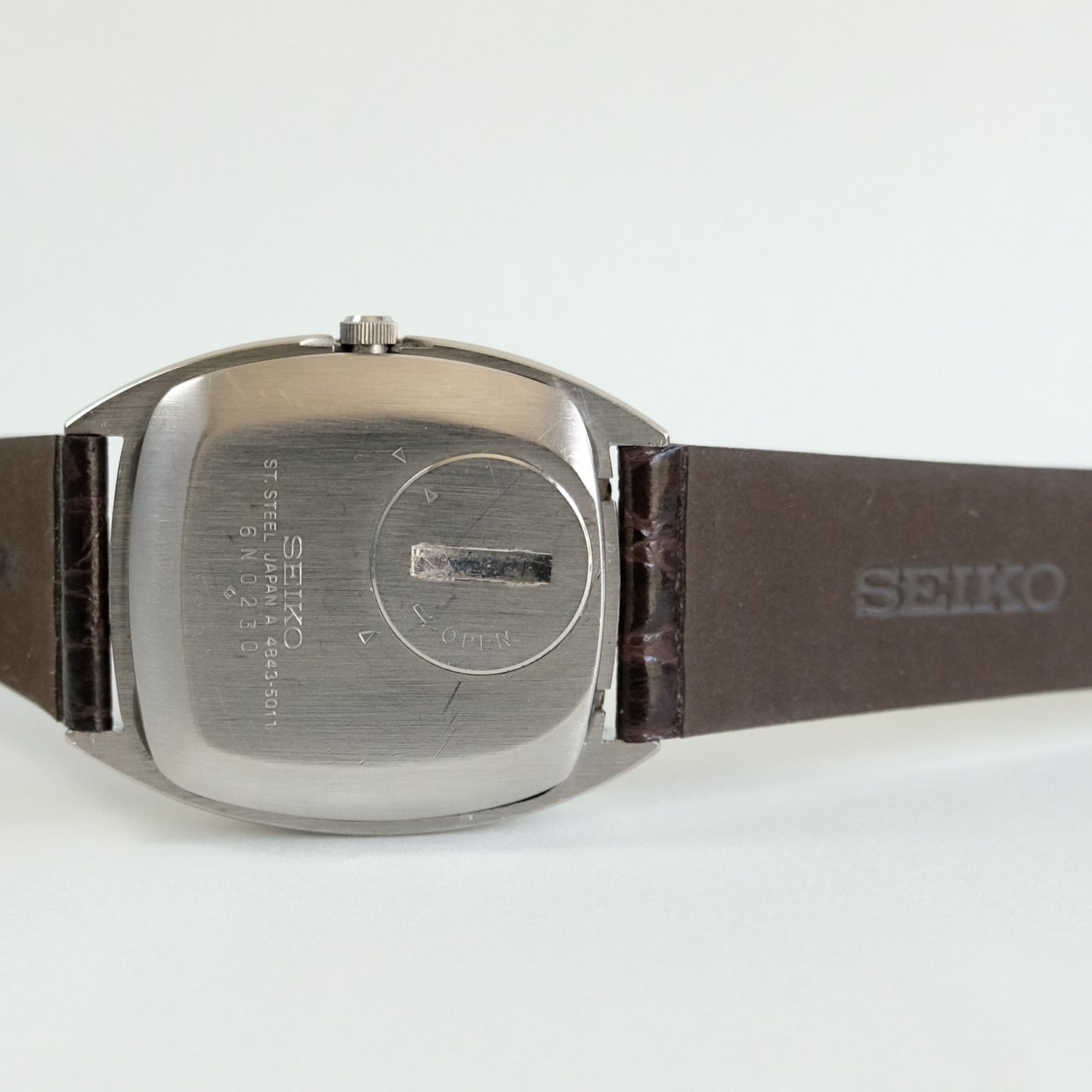 1976 Seiko Grand Quartz 4843-5011