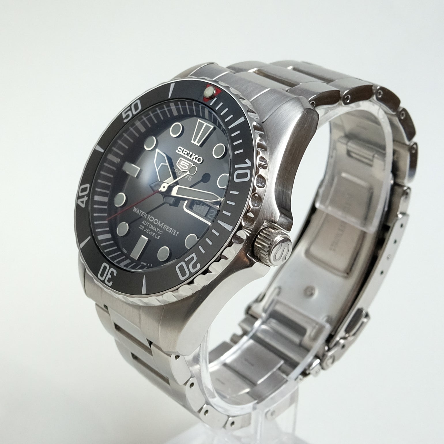 Seiko 5 outlet snzf